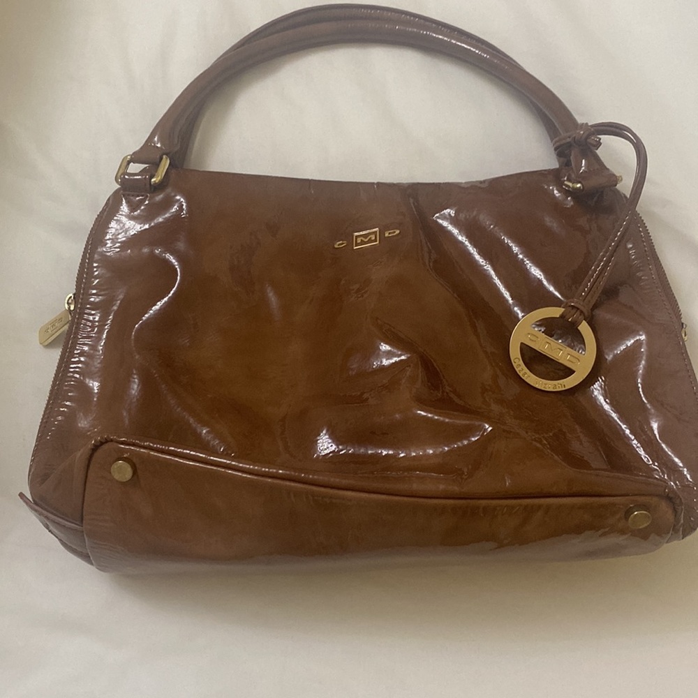 Never used patent leather shoulder bag